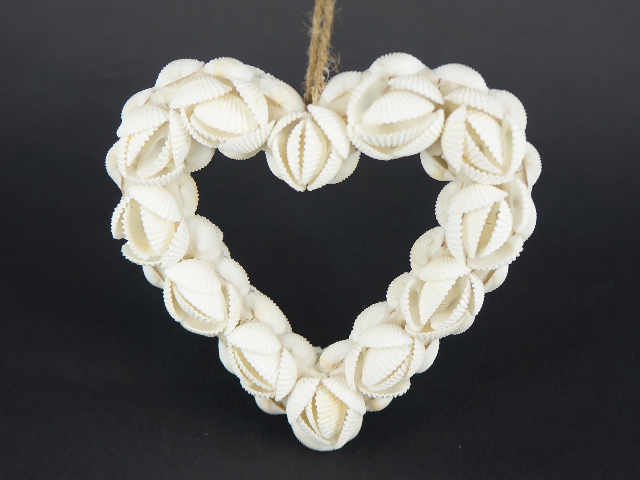 Coeur coquillages blanc 15 cm